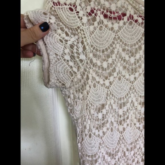 Monteau Crochet Lace Ivory Peplum Button Top M - Picture 4 of 7
